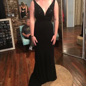 Sherri Hill prom dress